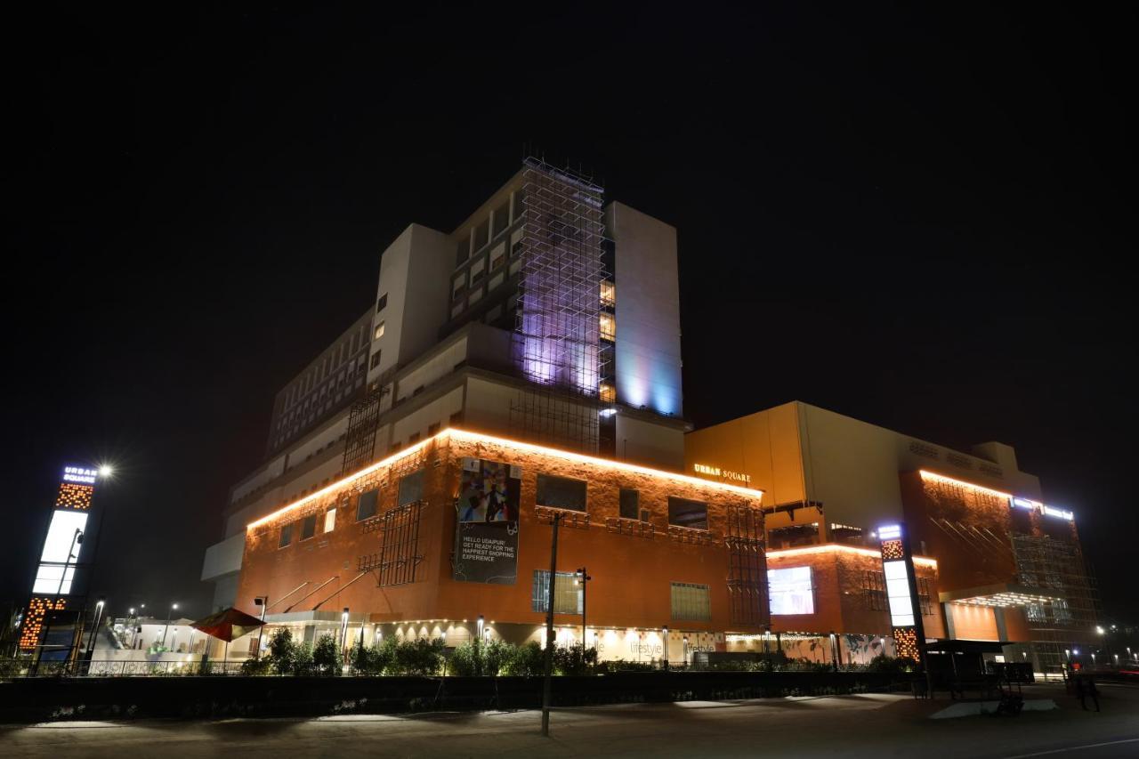 Keys Lite By Lemon Tree Hotels, Urban Square, Udaipur Exteriör bild