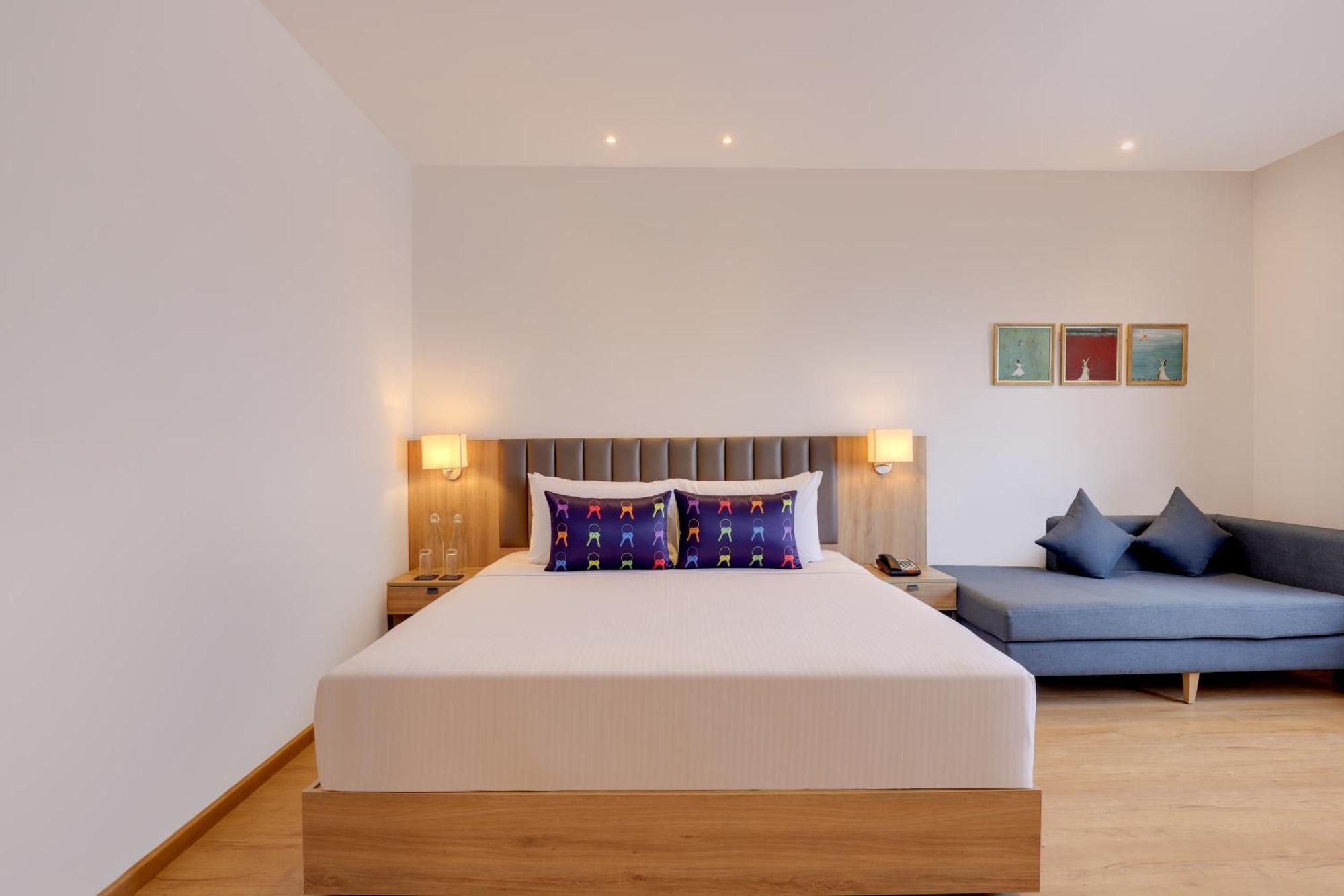 Keys Lite By Lemon Tree Hotels, Urban Square, Udaipur Exteriör bild